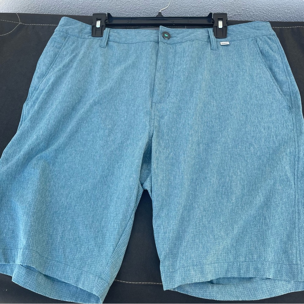LINKSOUL Teal Golf Shorts Men’s 36